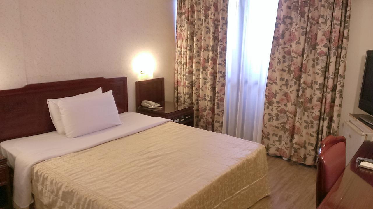 Galaxy Hotel Taichung Eksteriør billede