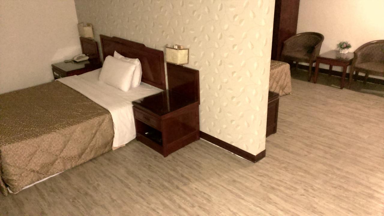Galaxy Hotel Taichung Eksteriør billede